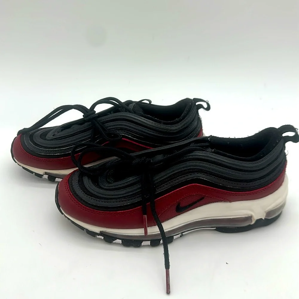 Nike Air Max 97 Team Red Antracite Black 921522-600 Size 4.0 Youth